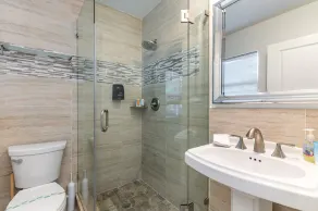 ⭐Island Oasis!⭐Singer Island 2/2⭐Huge Pool+Spa - Image 2