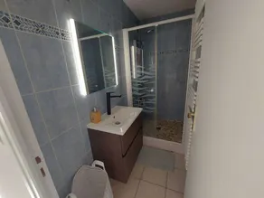 Appartement 2P avec Terrasse Sud, Parking, WIFI et Animaux Acceptés à Marseillan - Image 2