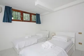 Villa San Giacomo - Cinq Chambres Villa, Couchages 13 - Image 3