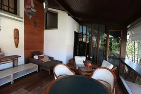 Quiet, cozy, airy house, just steps from the beach. - Image 5