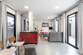 Flat completo com garagem, 2 camas de casal, perto do Centro e Jd Bot, PUC - Image 3