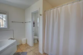 Appreciate sound views at Knot Fade Away, a spacious 4-bedroom in North Topsail Beach. - Image 4