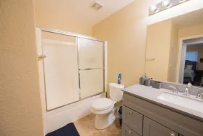 Centrally located, 4 BR family friendly in Folsom - Image 5
