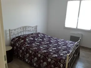 Fully equipped villa with swimming pool - Image 5