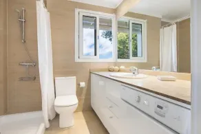 Renovated apartment at 500 metres from the beach, ideal for families - Image 2