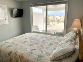 Pet friendly beachfront vacation rental on LBI - Image 4