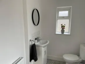 STOP at Pendarvis, Stone throw from the beach! - Image 4
