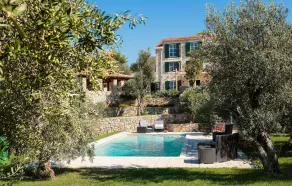 6 bedroom amazing home in Sudurad - Image 4
