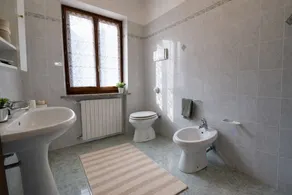 Michela 2 by Theater Home, mit Seeblick - Image 2