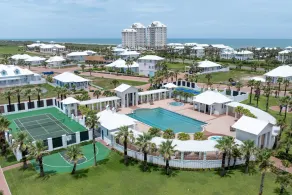 Breakers Home 8346 - Image 2