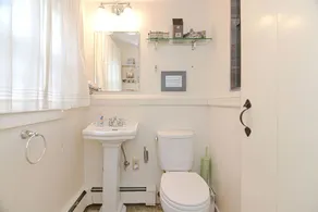 Granite Pier: Blends craftsmanship with modern amenities. Water views! - Image 5
