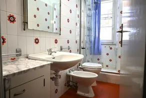 S266 - Sirolo, four-room apartment with garden and parking - Image 2