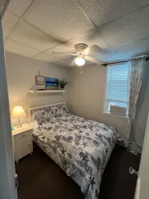 Beachy 3 bedroom 1 bath with outdoor shower steps away from the beach. Sleeps 6  - Image 3