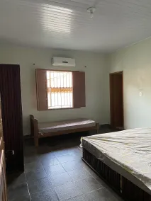 Beach house with pool - Image 5