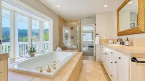 Hilltop Pool Patio Panoramic Views Wine Country Retreat Sonoma Sunshine - Image 2