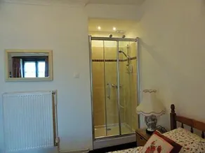 Near Mont St Michel Central To Many Sites of interests. Quality cottage La  Lune - Image 3