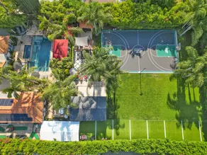 Erwin Estate - A Perfect Blend of Modern Elegance with Mid-Century Undertones - Image 3