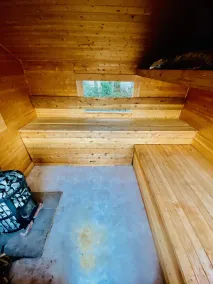 Lake Escape: Hot Tub& Sauna, Dock& Kayaks - Image 4