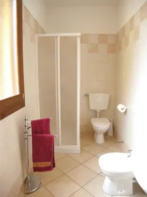 Studio with air conditioning and pool - Image 3