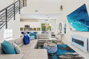 New Designer's Dream Delray Beach Oasis Heated Pool, Large Patio, Close to the Ave - Image 4