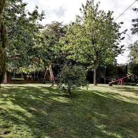 Vacation home with garden, playground, whirlpool, wood-fired sauna, pet-friendly - Image 5