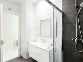 Alcantara Apartment by Flatsweethome - Image 4