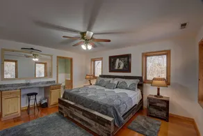 Secluded home on 24 acres - Image 5