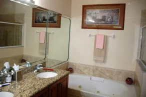 3 BR, 2 Bath W/ Community Pool & Exercise Rm Located In A Quiet Gated Community - Image 2