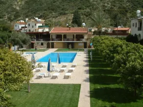 Monolocale con piscina - Image 5
