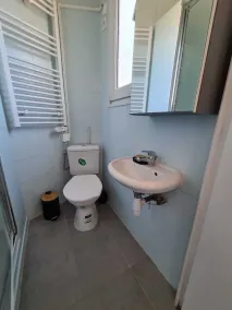 Spacious attic duplex - Image 2