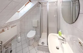 1 bedroom beautiful apartment in Userin - Image 2