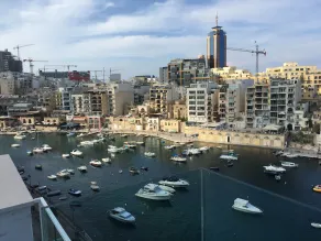 Appartement avec barbecue, jacuzzi et terrasse | Vue plage - Image 3