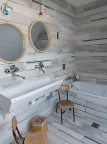 Maison familiale avec jacuzzi à côté du golfe du Morbihan - Image 4