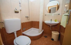 Two-Bedroom Apartment In Srima - Image 2