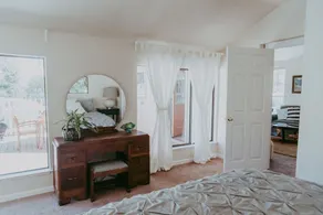 Overlook Cottage - Image 4