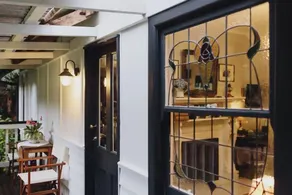 Luxury Accommodation Nestled in the Heart of the Dandenong Ranges - Image 5