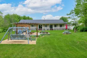 Eagle Point! Discover serenity in our secluded oasis! Hagar Shores park/Beach area - Image 2