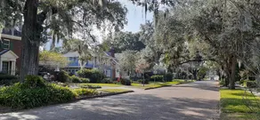 Quiet Garden Retreat Downtown Orlando - Private Apartment, Shared Pool and Patio - Image 4