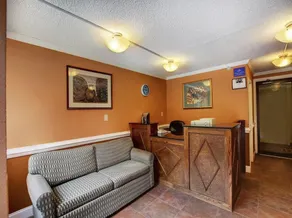 Scottish Inn Whippany - Image 4