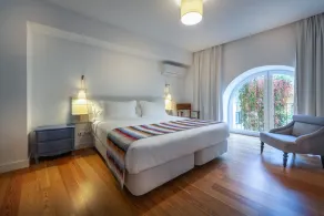 My Suite Lisbon Serviced Apartments - Principe Real - Image 4