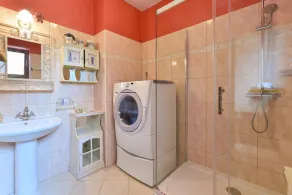 Villa mit Pool in Kaštelir für 9 Personen - Image 4