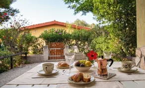 Welcomely - Blue Holiday Villa - Image 5