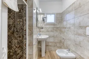 Apartment 'Mia' with Shared Terrace and Air Conditioning - Image 2