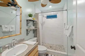 Hale Makai - Luxury Beach Home with AC and Private Hot Tub! TVNC#5012 - Image 3