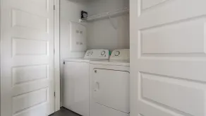 Landing Furnished Apartments - Bloomingdale - Image 4