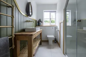 Luxury Cottage nr West Wittering with private hot tub - Image 3