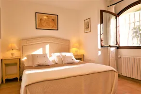 Charmerende lejlighed i provencalsk hus, panoramaudsigt over havet, 2 til 4 personer. - Image 3