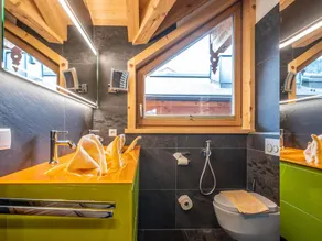 Beautiful Chalet with Sauna in Kaprun - Image 4