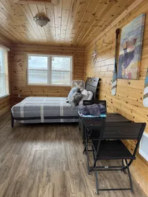 Arrowhead Lake Camp -  Lake Side Cabin On The Water - Image 3