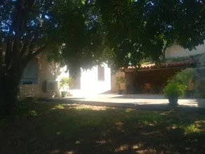 BEAUCAIRE Recent house surrounded by nature - Image 5